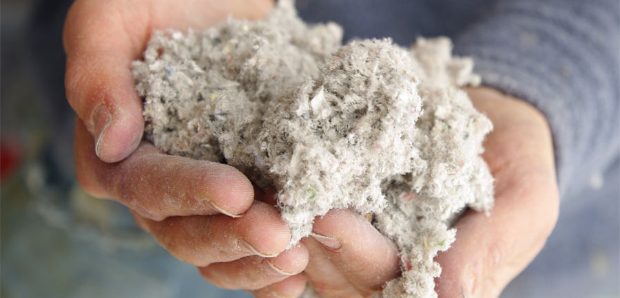 Ouate de cellulose : un isolant écologique et performant pour vos projets de construction